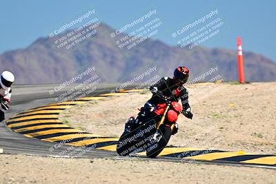 media/Mar-25-2024-Moto Forza (Mon) [[8d4319bd68]]/4-Novice Group/Session 4 (Turn 12)/